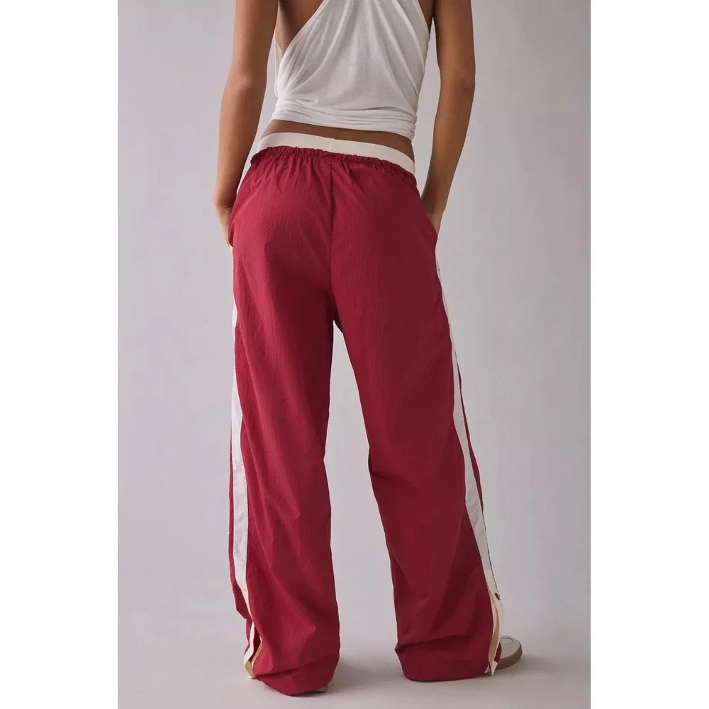 Nike Track Pants Women Medium Red High Rise Loose Fit Side Stripe Sportswear Y2K